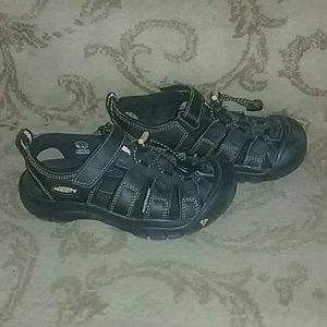 Boys Keen sport sandals